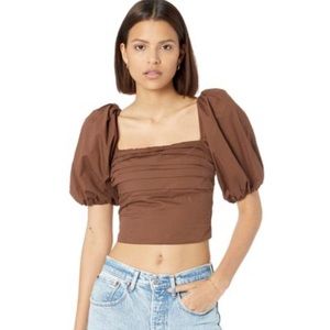 brown abercrombie and fitch puff sleeve top!! 🤎🍂